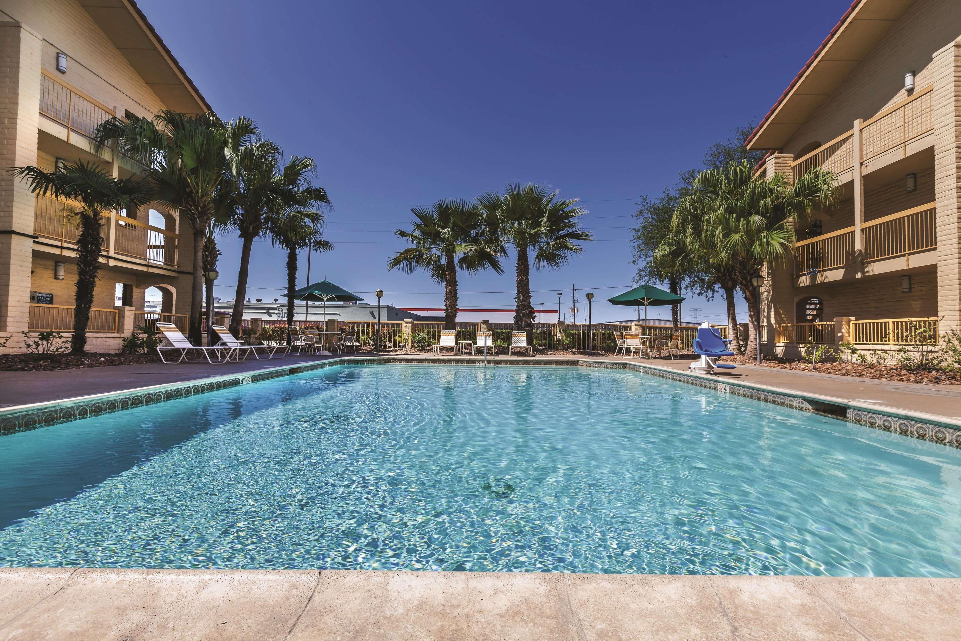 Travelodge By Wyndham Houston Cy-Fair Bagian luar foto