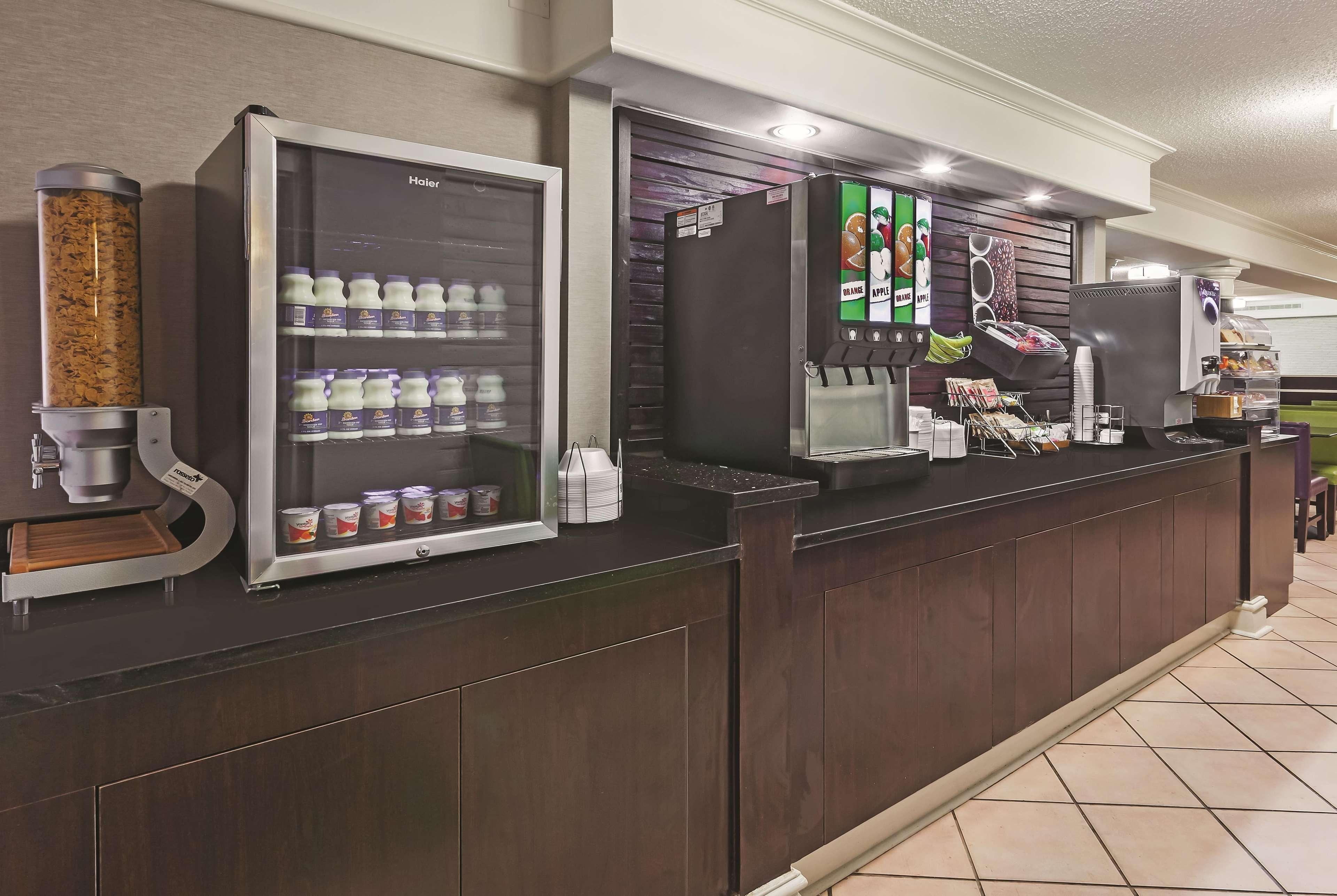 Travelodge By Wyndham Houston Cy-Fair Bagian luar foto
