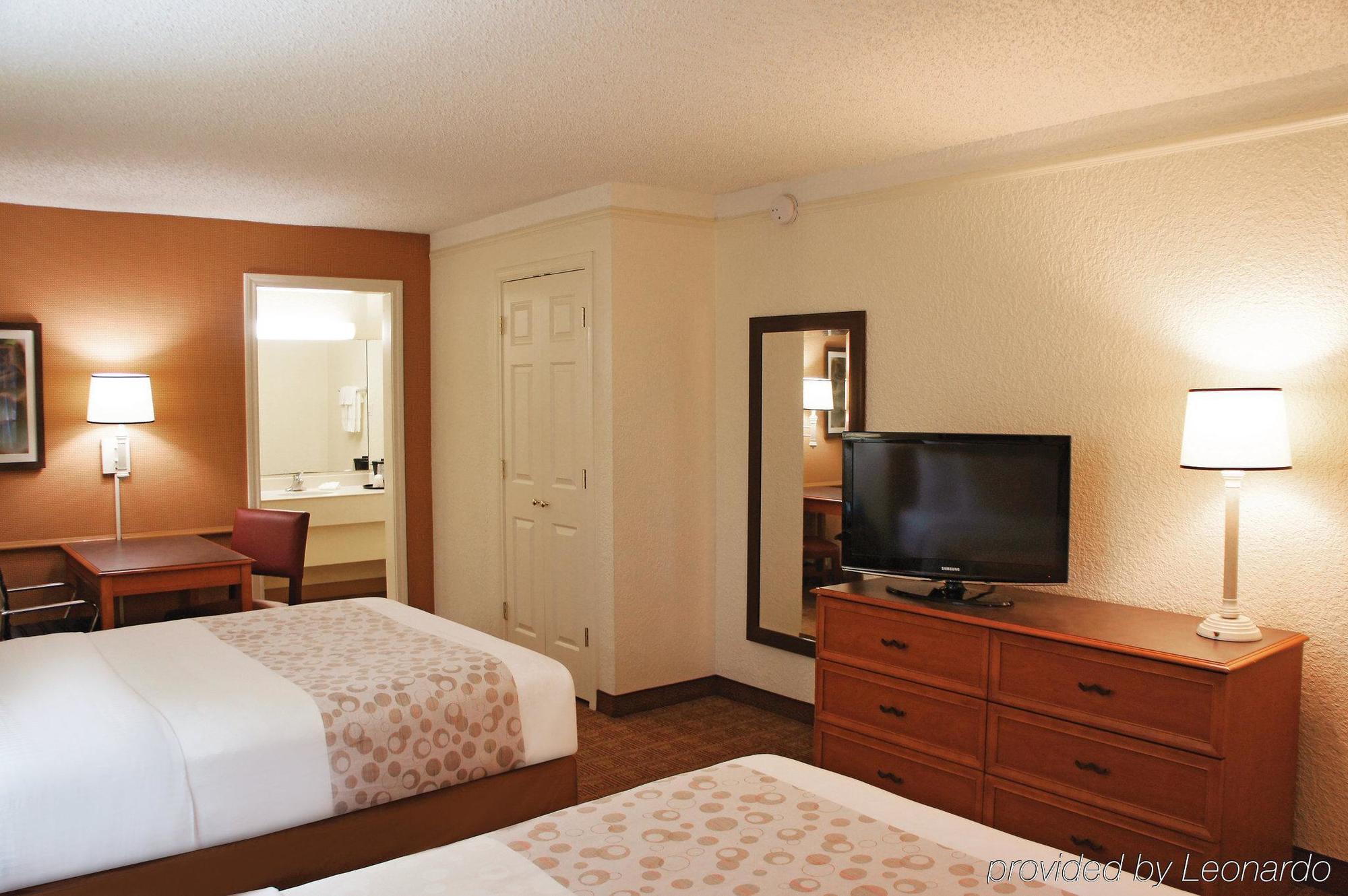 Travelodge By Wyndham Houston Cy-Fair Bagian luar foto