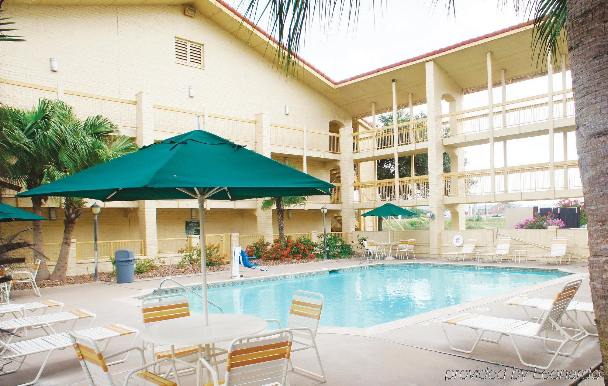 Travelodge By Wyndham Houston Cy-Fair Bagian luar foto