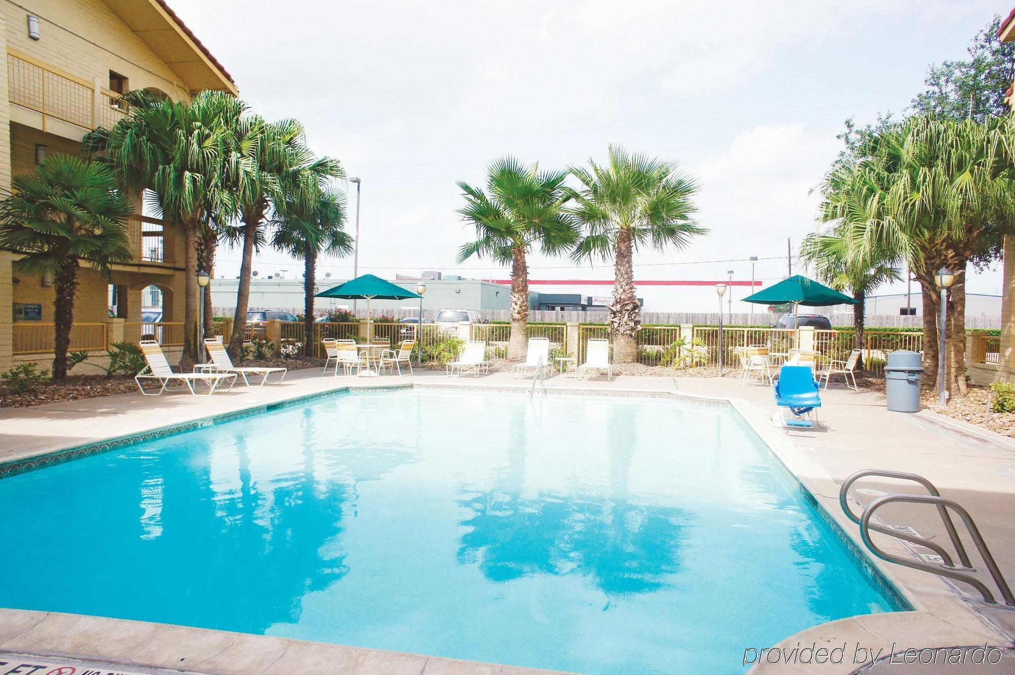 Travelodge By Wyndham Houston Cy-Fair Bagian luar foto